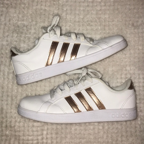 adidas baseline youth sneaker rose gold
